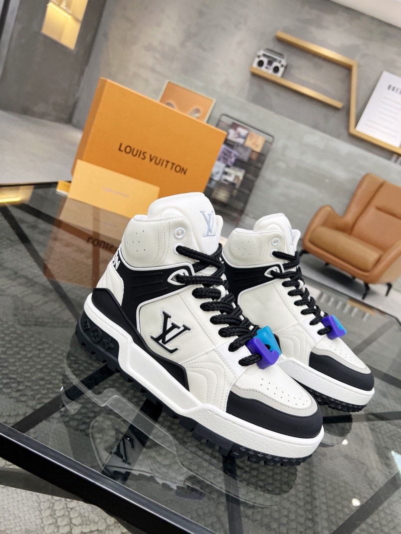 Louis Vuitton Sneakers